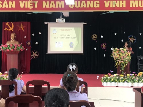 Ngành Giáo dục Gia Lâm tích cực tuyên truyền về “Dịch vụ công trực tuyến” trên địa bàn Huyện Gia Lâm.
